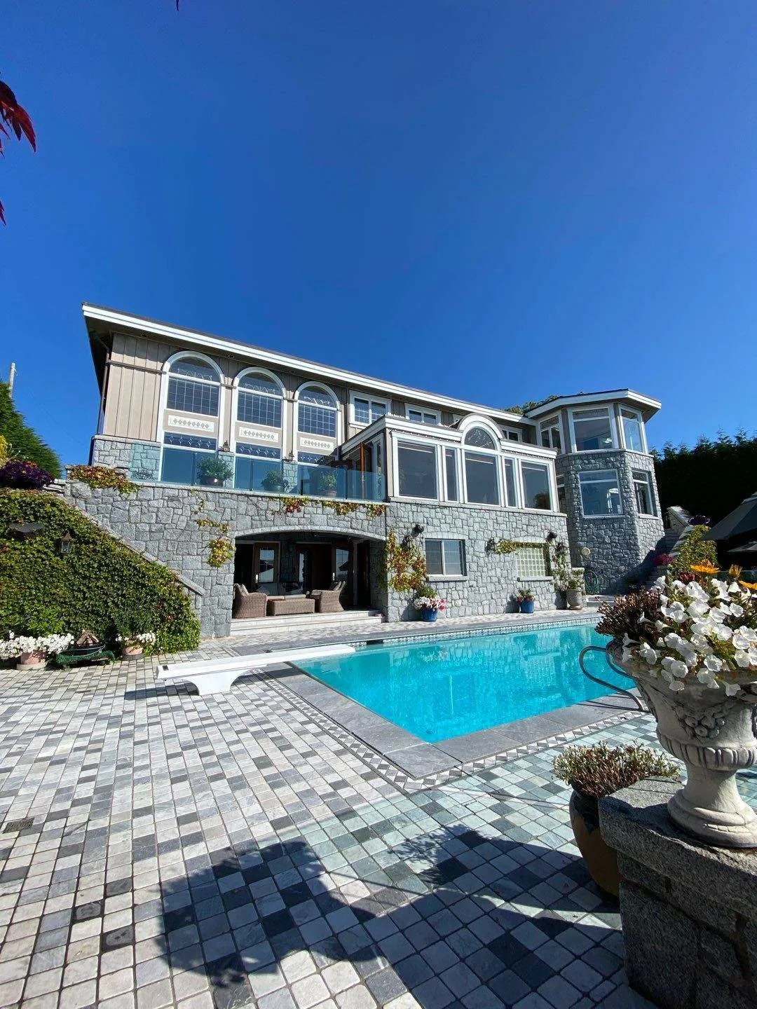 19-Aug 11 2022 09_30am-cMkv Exterior Residential Painting