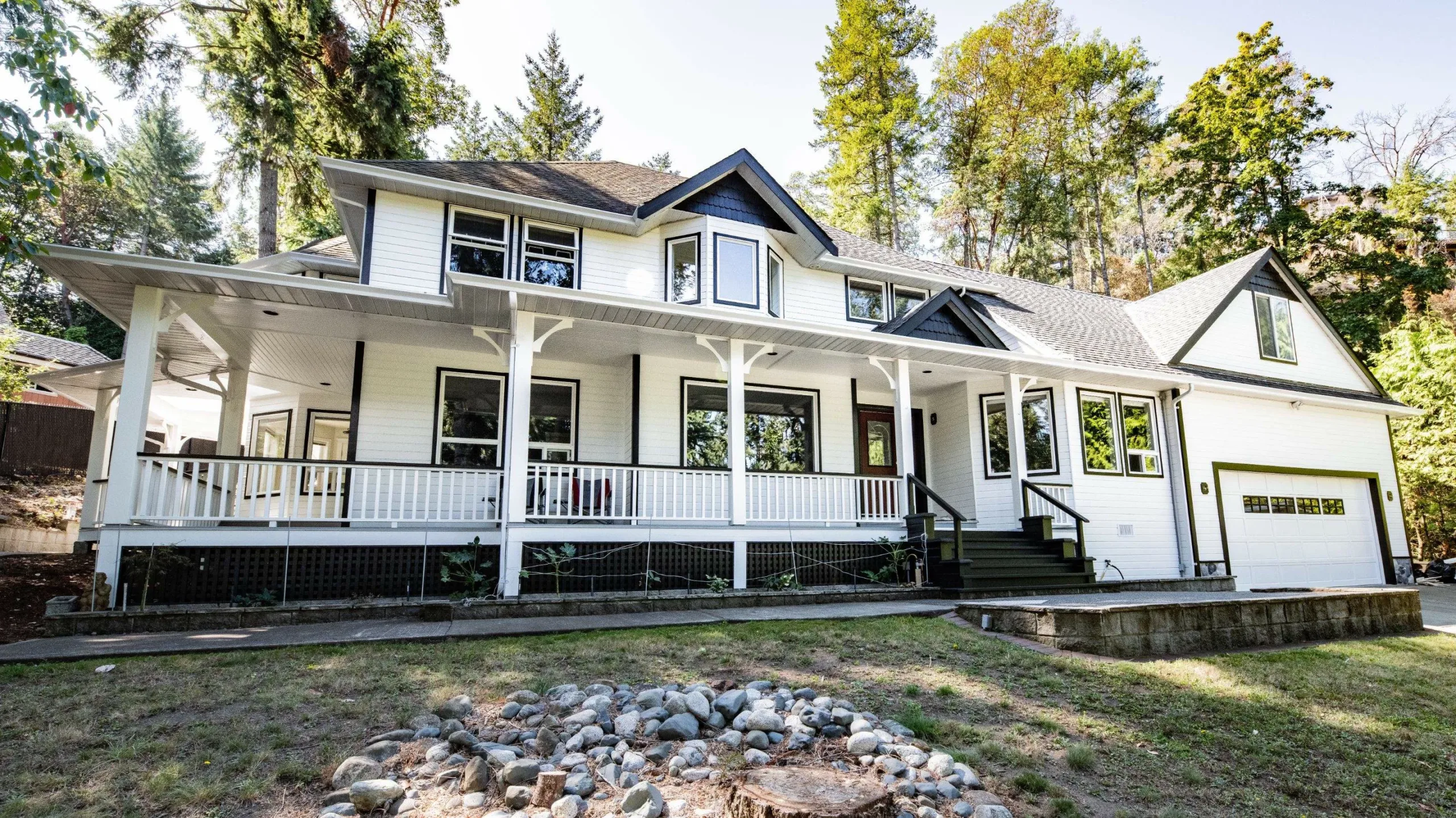 3-Oct 14 2019 10_36pm-QeZP Exterior Residential Painting